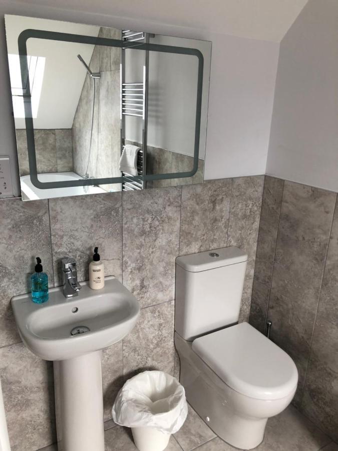 Hamilton Arms Suites Midhurst Kültér fotó