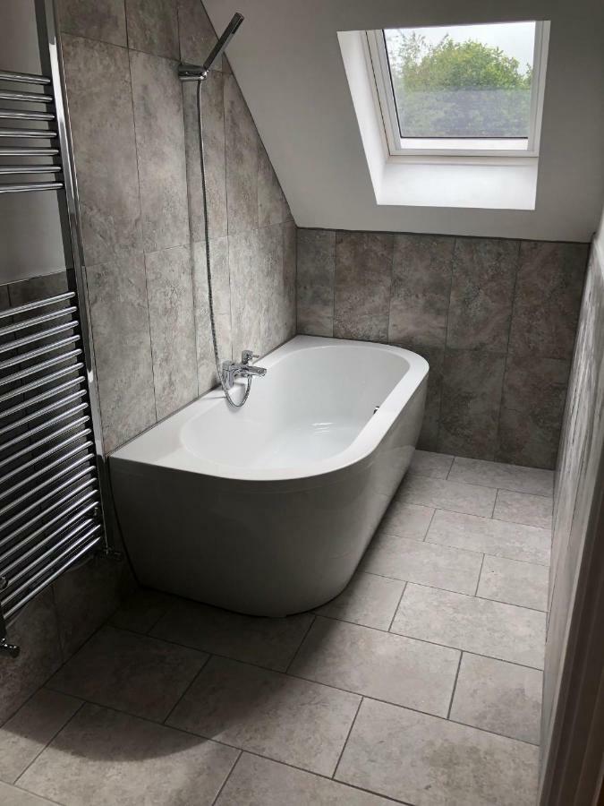 Hamilton Arms Suites Midhurst Kültér fotó